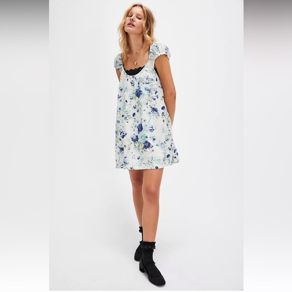 Free People Dresses & Skirts - NWOT Free People Wildflower Printed Mini Dress Medium